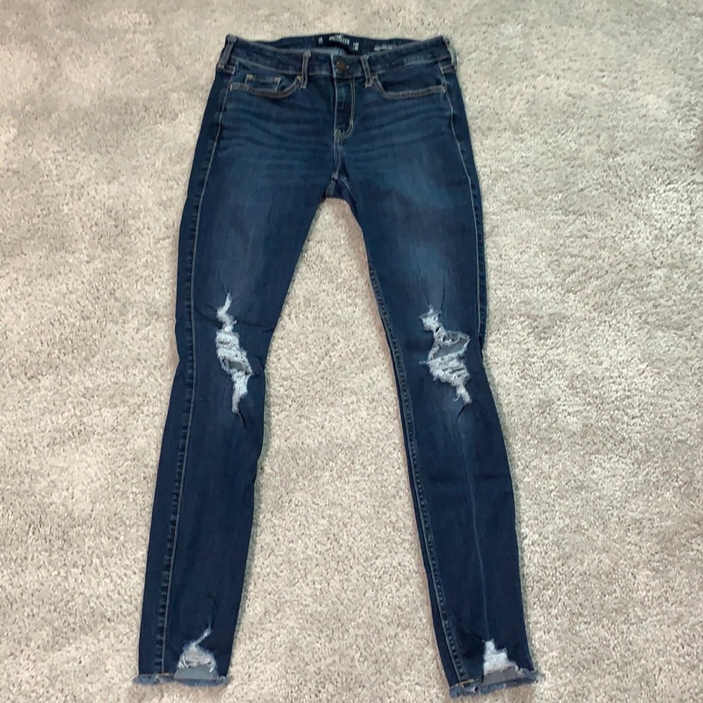 Low rise, ripped Hollister jeans